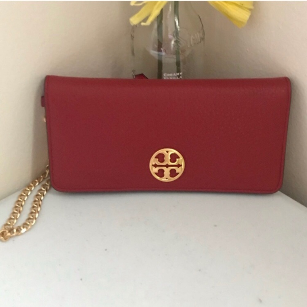 Tory Burch wallet from wallet and purse bundle